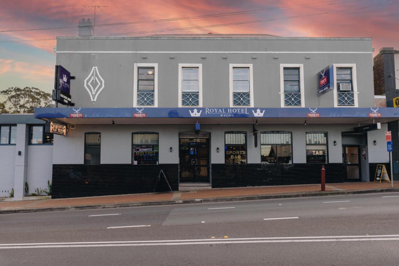 Royal Hotel Wyong Exterior photo